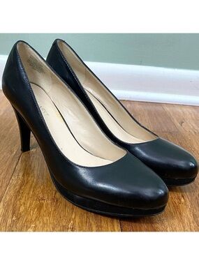 Nine West Leather Platform Heel Round Toe Slip On Womens 7M Matte Black